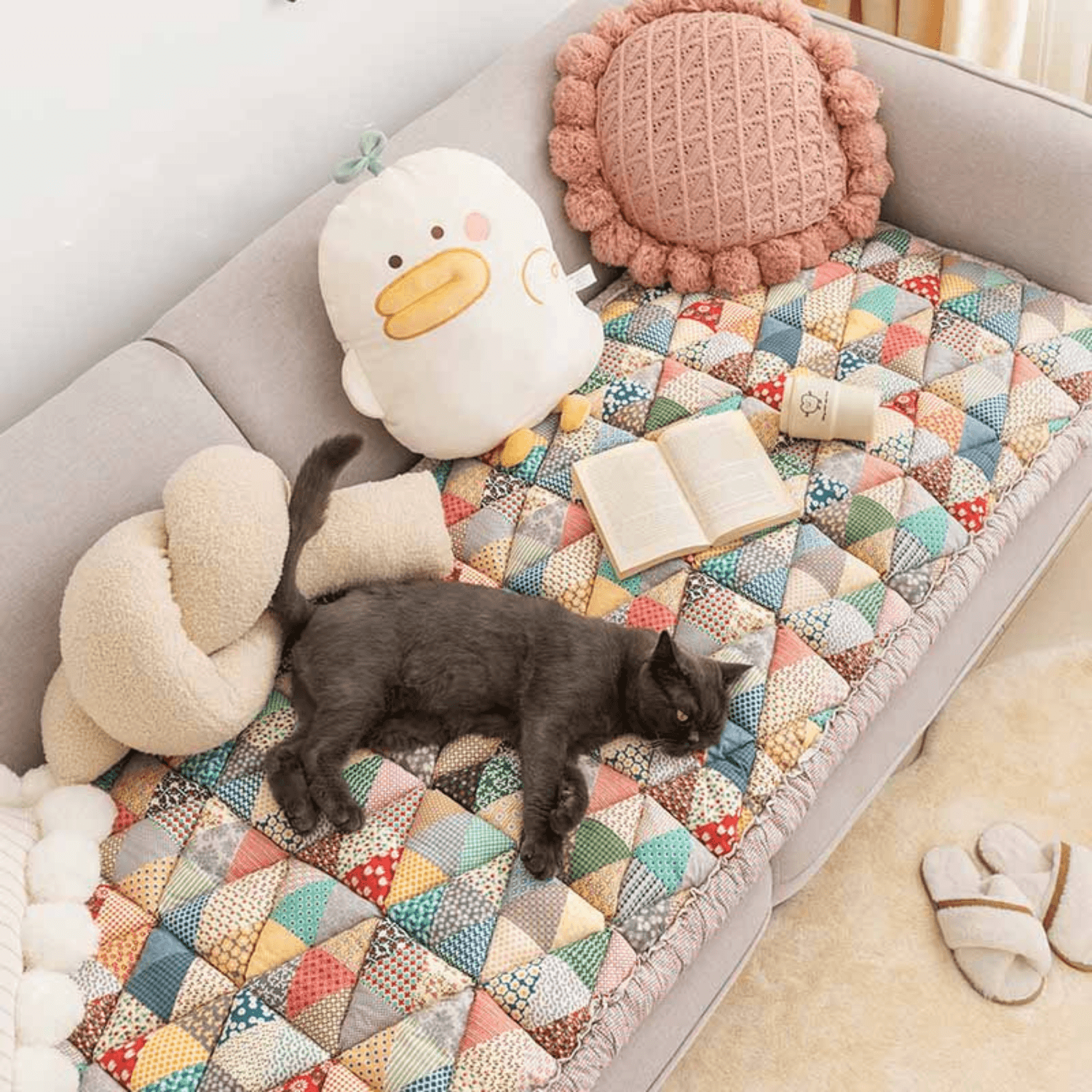 Colorful Couch Cover - Cosypaws